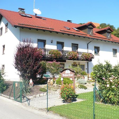 Ferienwohnungen Erntl Leithen Екстер'єр фото
